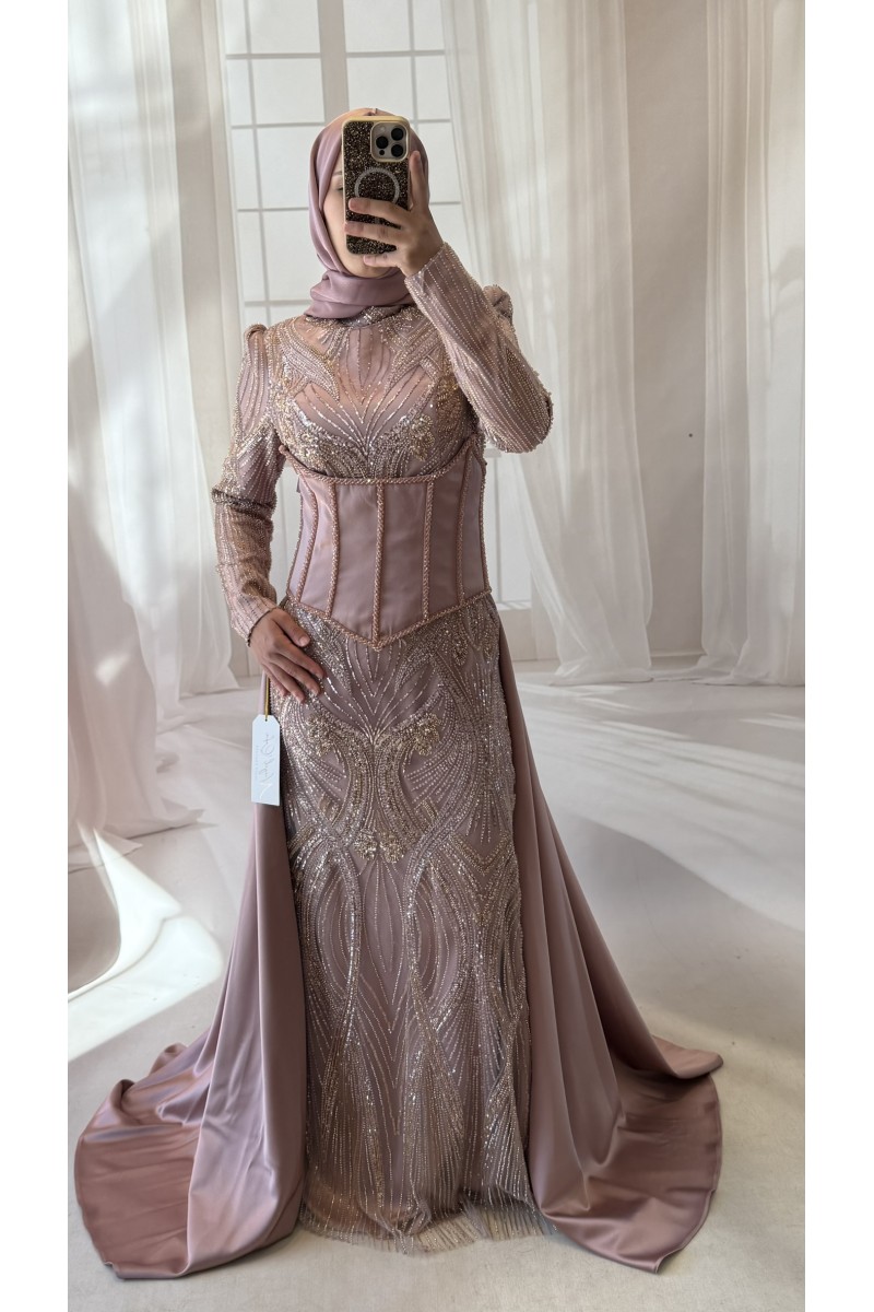 38 BDN PEMBE PELERİN KORSELİ MODEL