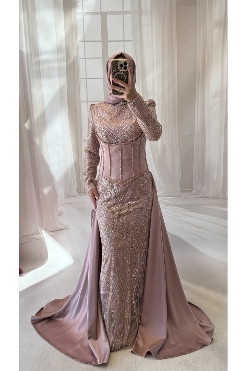 38 BDN PEMBE PELERİN KORSELİ MODEL